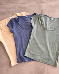 REMERA BASICA RAMI en internet