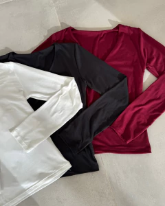 REMERA BASICA INES en internet