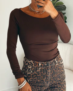 REMERA BASICA KEILA - comprar online