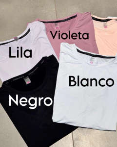 REMERA DEPORTIVA VITTA en internet