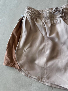 SHORT DEPORTIVO TENTI - Sor Juana