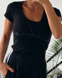 Imagen de REMERA SOR JUANA LIBRE