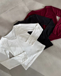 Imagen de REMERA BASICA INES