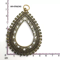 Dije con strass