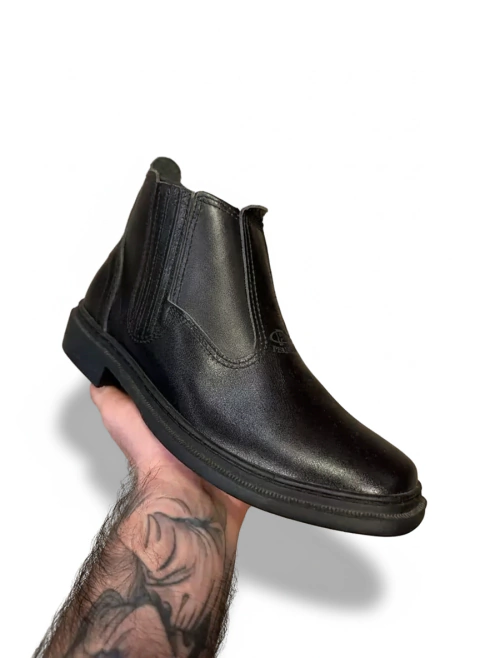 Botina Masculina Perdigão Couro Liso Preta P0103 - comprar online