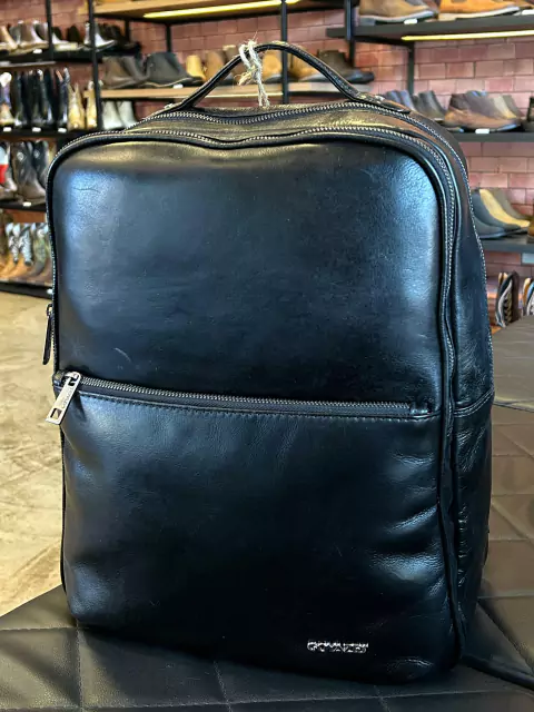 Mochila Goyazes Preta Couro Legítimo B 1828