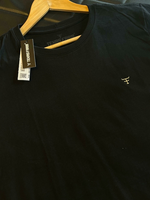 CAMISETA MASCULINA TEXAS FARM - CM143 - PRETO/BRANCO