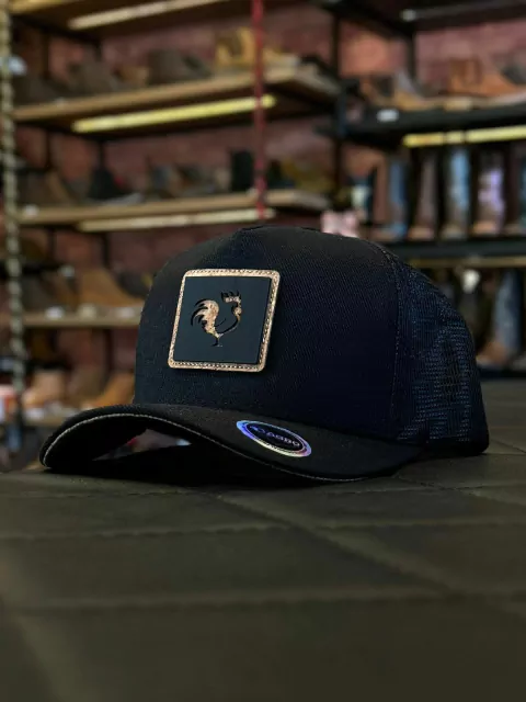 BONÉ AGRO FARM SÍMBOLO GALO PRETO