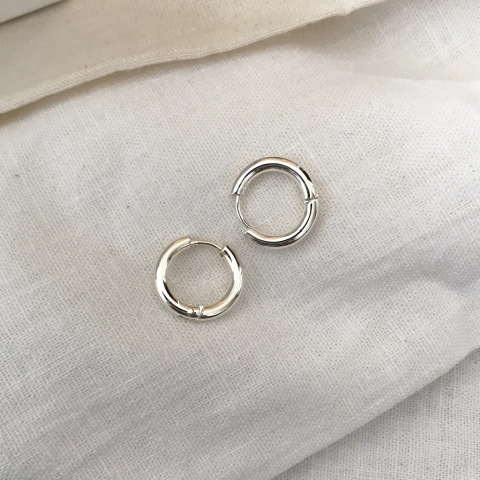 Argollas Lupe Blancas (1,5cm)