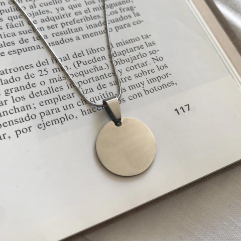 Collar Kila Plateado