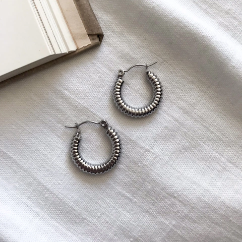 Argollas Cofre Plateadas