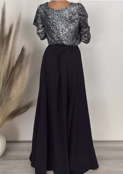 Blusa Katia pailettes negro/plata + Maxifalda Bogota crepe negro en internet
