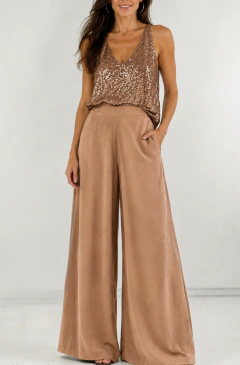 Conjunto Ambar pailettes + Cartagena crepe Toffee