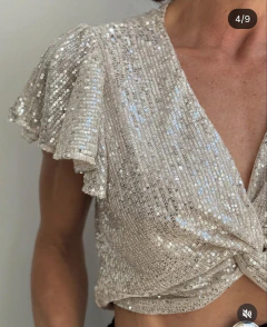 Conjunto blusa Aime pailettes Nude + Cartagena crepe Moka - comprar online