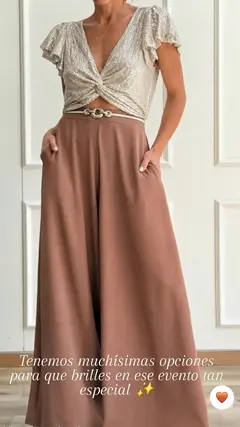 Conjunto blusa Aime pailettes Nude + Cartagena crepe Moka