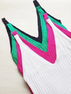 Musculosa hilo escote espejo