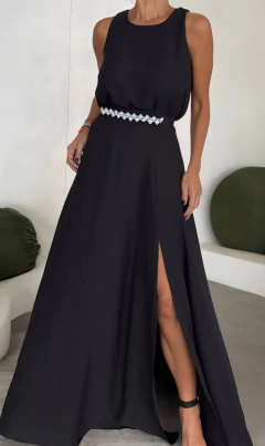 Conjunto blusa Mora + Maxifalda Bogota crepe Negro en internet