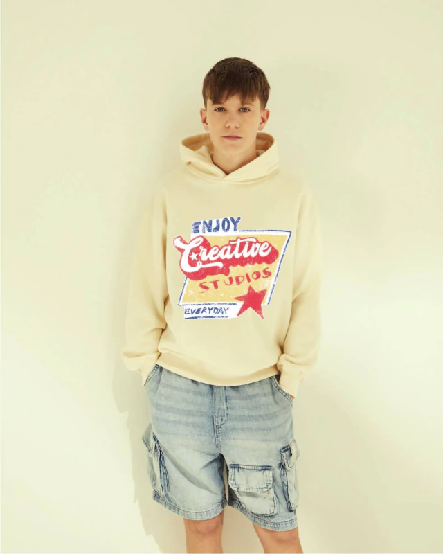Buzo STUDIO — imagen 3