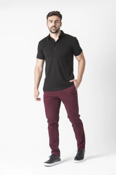 PANTALON CORTE CHINO GABARDINA/SPANDEX BORDO - comprar online