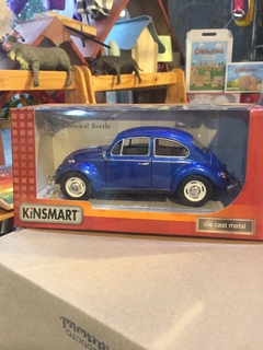 Auto escarabajo kinsmart 1967 en internet