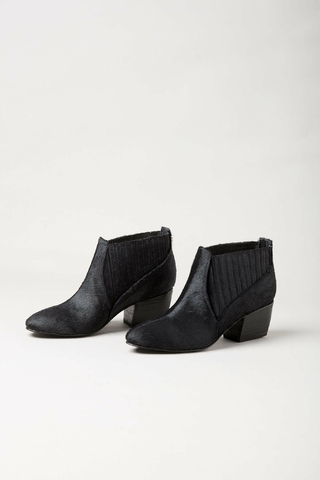 ELENA-PELO NEGRO - comprar online
