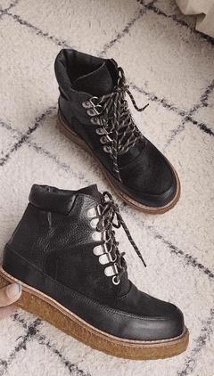 Borcego TRAIN Negro - comprar online