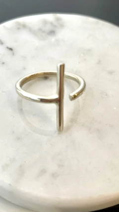 ANILLO BRUNO on internet