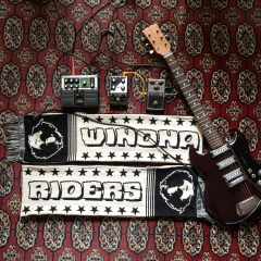 Bufanda Winona Riders - EL RUIDO ME SALVA (MERCH OFICIAL)