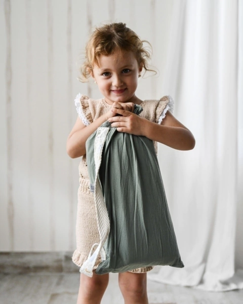 Lona XL (2 mts. x 1,5 mts.) Salvador A PEDIDO