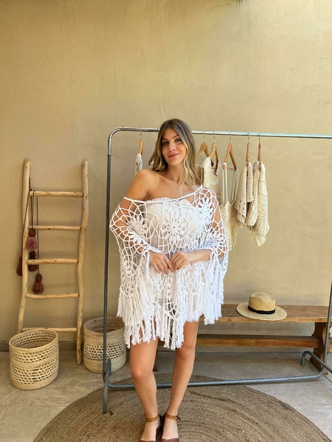 Poncho “Alhambra“, blanco. - comprar online
