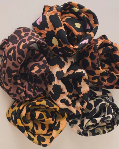 PACK DE 10 pañuelos surtidos - comprar online