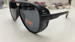 Gafas TITAN en internet