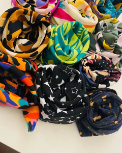 PACK DE 10 pañuelos surtidos - tienda online