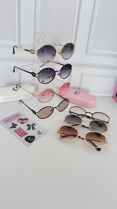 Gafas OVAL MIUMIU - comprar online