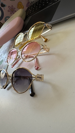 Imagen de Gafas OVAL MIUMIU