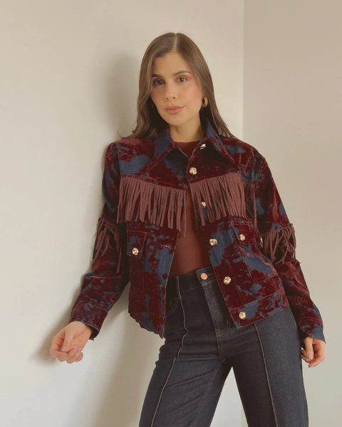 Imagen de Chaqueta con flecos y botones dorados P.110
