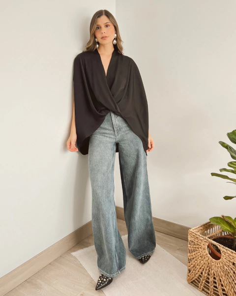 Blusa NAVIA NEGRO - primia 