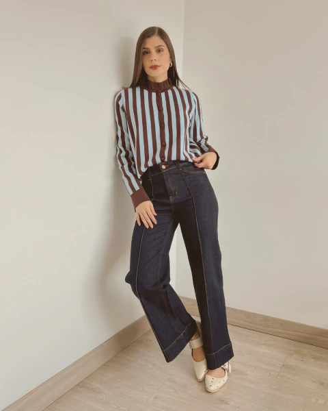 Buzo Elenza de rayas con cuello de volantes P.105 ELENZA - comprar online