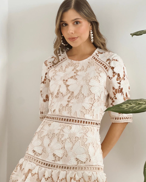 Vestido MANUELA CREMA en internet