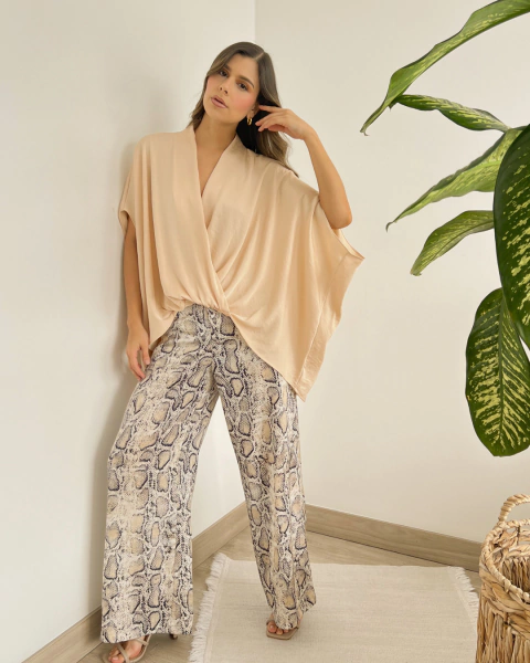 Blusa NAVIA CHAMPANA - primia 