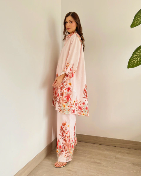 Pantalón rosa estampado floral T.198