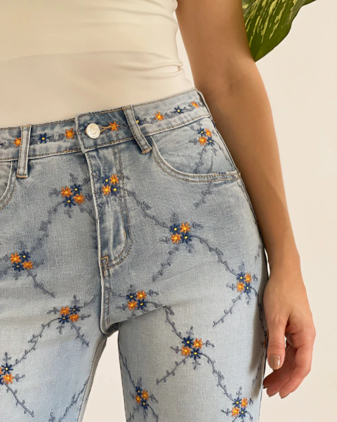 Jean ZENDAYA BORDADO FLORAL - tienda online