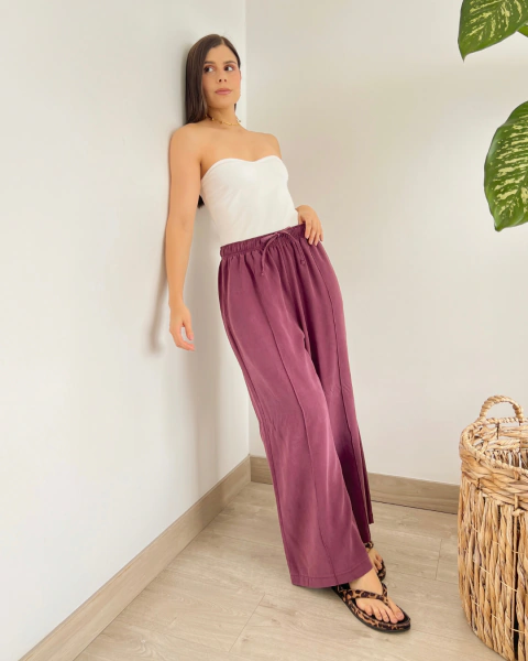 Pantalón T.169 Vino Pierna Ancha en internet