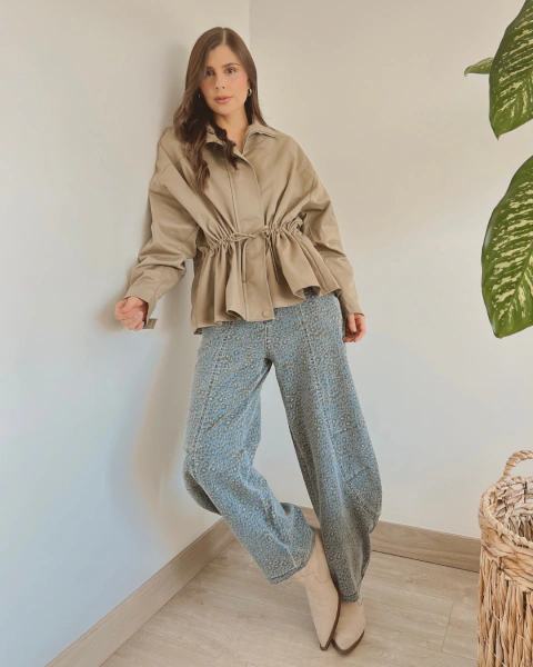 Chaqueta de mujer con cintura ajustable P.106 - tienda online