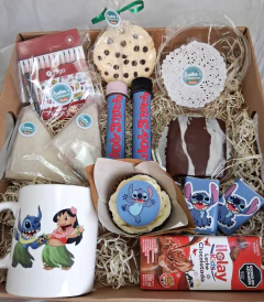 Box Dia del Niño: Con Lápices de color y caja para colorear! - Desayunos y pasteleria | Andrea's Delicatessen