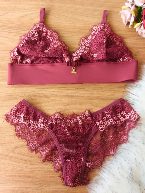 CONJUNTO SEDUÇÃO EM RENDA SEM BOJO - comprar online