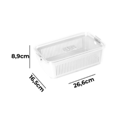 Pote slim multiuso de acrílico, transparente, com medidas de 26,6cm x 16,5cm x 8,9cm, ideal para organização na cozinha.