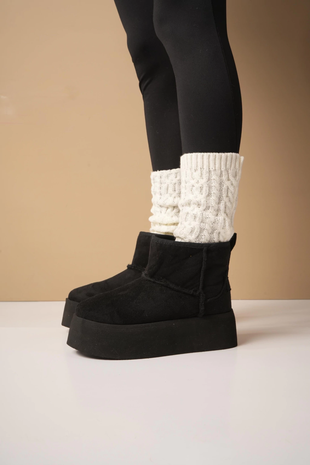 PANTUBOTAS BARI-r