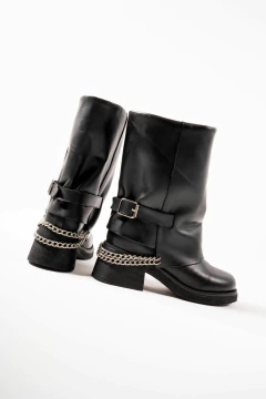 BOTAS KONRA
