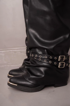 BOTAS CROWN-o en internet
